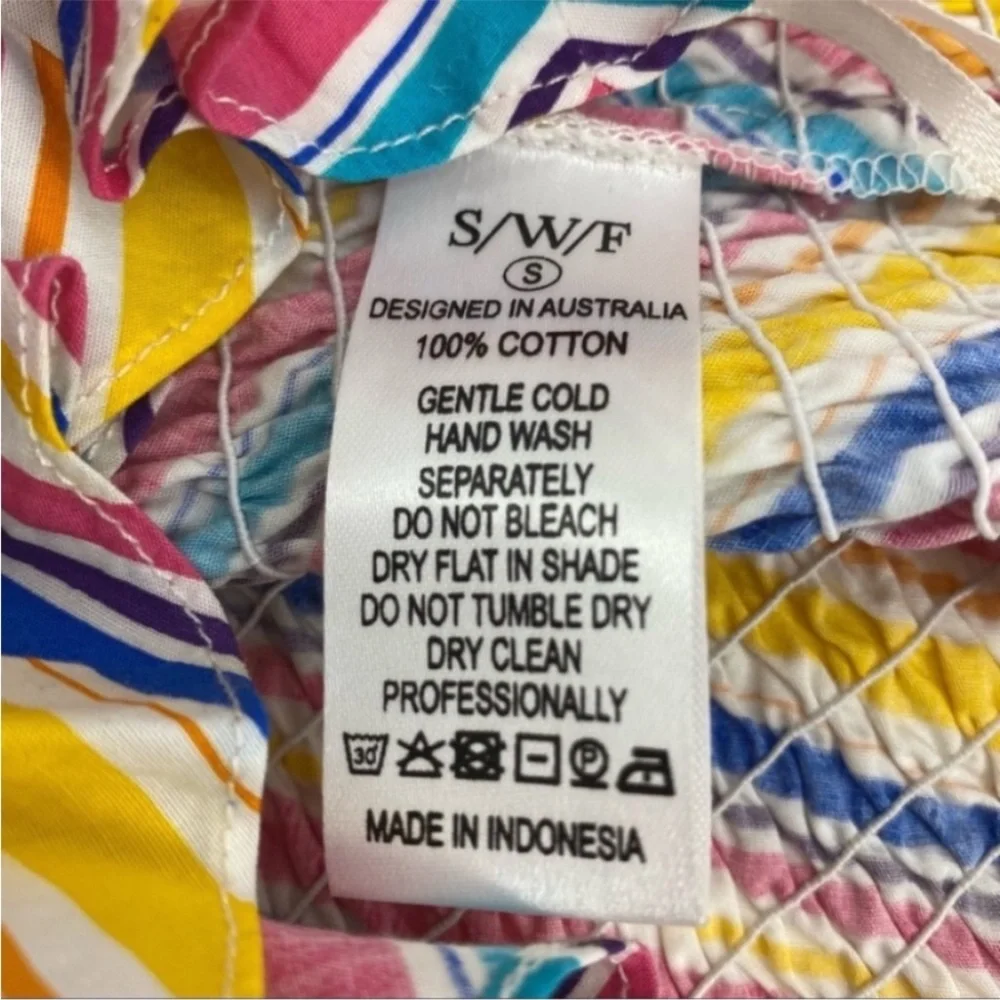 S/W/F Smocked Multicolor Strapless Cropped Tube Top Size Small New with Tag